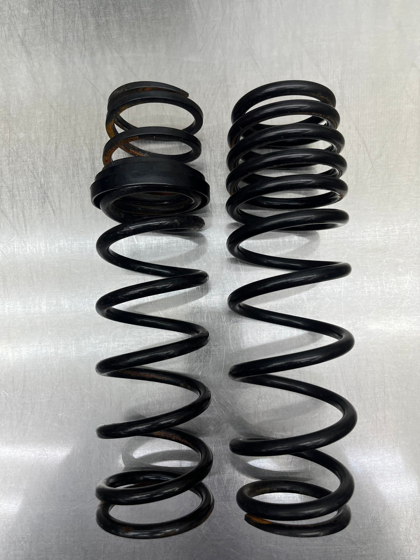 Dual Rate Front Track Shock Spring - KYB/HPG Mono (non reservoir)